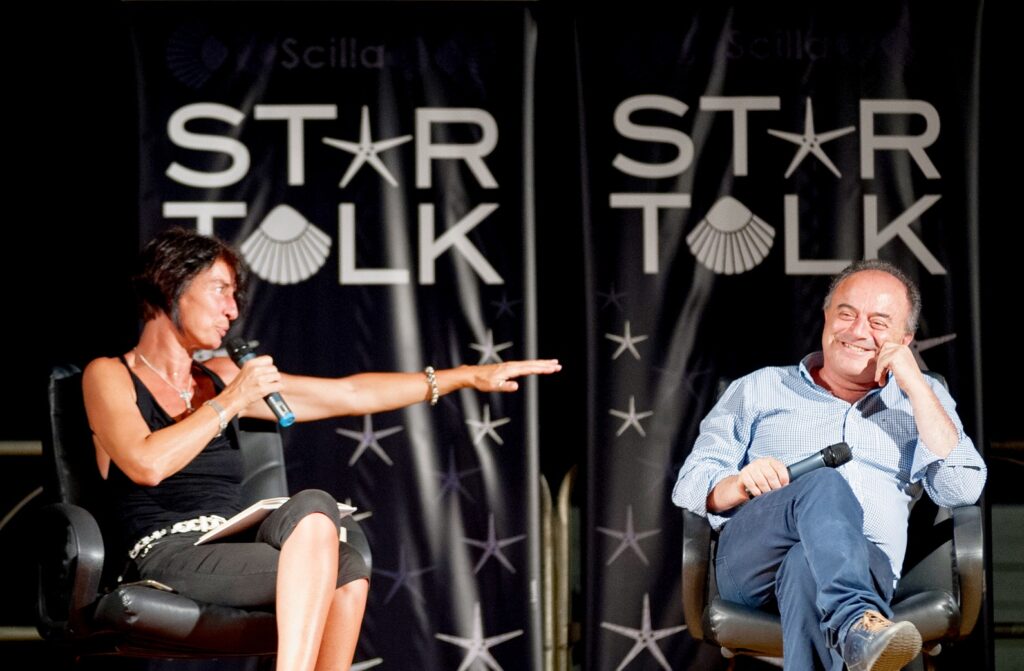 NICOLA GRATTERI | Scilla, piazza S. Rocco | StarTalk | 11/08/2017